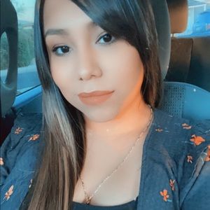 Meet your Posher, Dulce